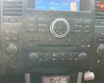 Серый Ниссан Патфайндер, объемом двигателя 2.5 л и пробегом 151 тыс. км за 19000 $, фото 11 на Automoto.ua