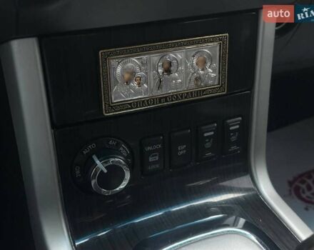 Серый Ниссан Патфайндер, объемом двигателя 2.5 л и пробегом 150 тыс. км за 18000 $, фото 26 на Automoto.ua