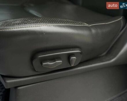 Серый Ниссан Патфайндер, объемом двигателя 2.5 л и пробегом 150 тыс. км за 18000 $, фото 12 на Automoto.ua