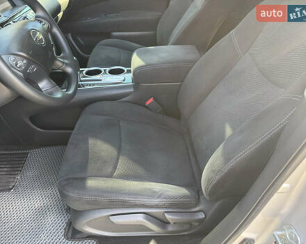 Сірий Ніссан Патфайндер, об'ємом двигуна 3.5 л та пробігом 239 тис. км за 11500 $, фото 13 на Automoto.ua