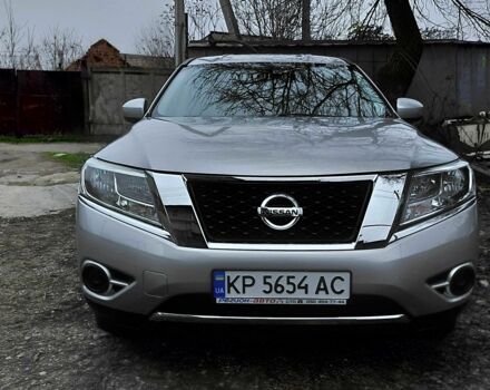 Сірий Ніссан Патфайндер, об'ємом двигуна 3.5 л та пробігом 240 тис. км за 13000 $, фото 11 на Automoto.ua