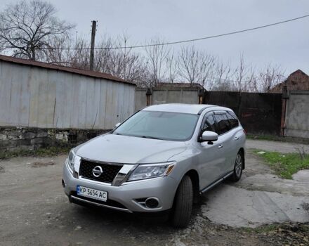 Сірий Ніссан Патфайндер, об'ємом двигуна 3.5 л та пробігом 240 тис. км за 13000 $, фото 18 на Automoto.ua