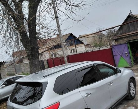 Сірий Ніссан Патфайндер, об'ємом двигуна 3.5 л та пробігом 240 тис. км за 13000 $, фото 16 на Automoto.ua