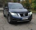 Серый Ниссан Патфайндер, объемом двигателя 3.5 л и пробегом 205 тыс. км за 11800 $, фото 9 на Automoto.ua