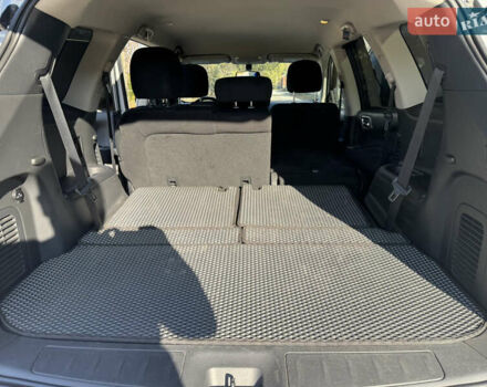 Сірий Ніссан Патфайндер, об'ємом двигуна 3.5 л та пробігом 239 тис. км за 11500 $, фото 7 на Automoto.ua