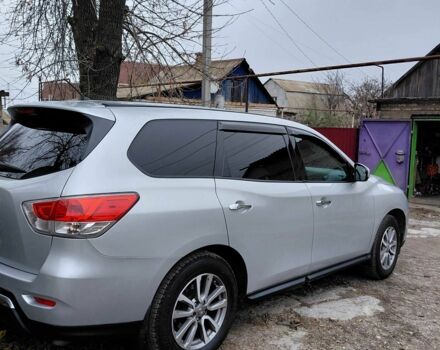 Сірий Ніссан Патфайндер, об'ємом двигуна 3.5 л та пробігом 240 тис. км за 13000 $, фото 17 на Automoto.ua