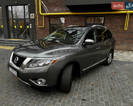 Серый Ниссан Патфайндер, объемом двигателя 3.5 л и пробегом 148 тыс. км за 12500 $, фото 8 на Automoto.ua