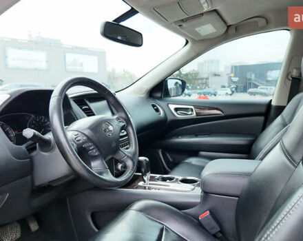 Серый Ниссан Патфайндер, объемом двигателя 3.5 л и пробегом 138 тыс. км за 14990 $, фото 14 на Automoto.ua