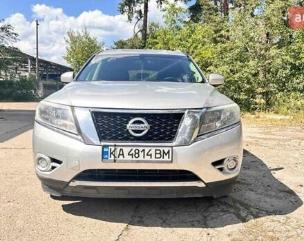 Серый Ниссан Патфайндер, объемом двигателя 3.5 л и пробегом 218 тыс. км за 13500 $, фото 2 на Automoto.ua