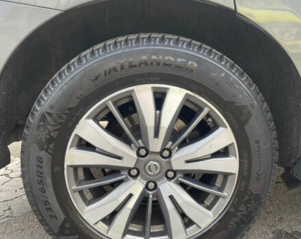 Серый Ниссан Патфайндер, объемом двигателя 3.5 л и пробегом 161 тыс. км за 14990 $, фото 10 на Automoto.ua