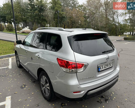 Сірий Ніссан Патфайндер, об'ємом двигуна 3.5 л та пробігом 171 тис. км за 12750 $, фото 8 на Automoto.ua