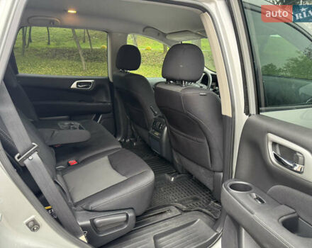 Сірий Ніссан Патфайндер, об'ємом двигуна 3.5 л та пробігом 171 тис. км за 12750 $, фото 35 на Automoto.ua