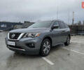 Серый Ниссан Патфайндер, объемом двигателя 3.5 л и пробегом 138 тыс. км за 14990 $, фото 1 на Automoto.ua