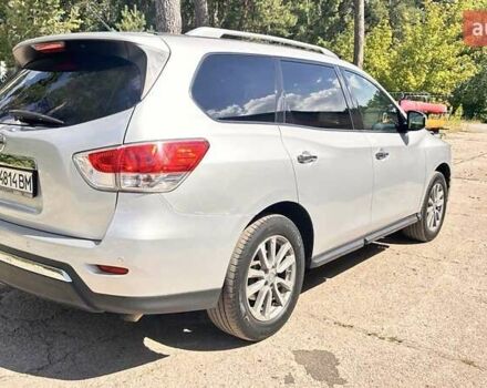 Серый Ниссан Патфайндер, объемом двигателя 3.5 л и пробегом 218 тыс. км за 13500 $, фото 4 на Automoto.ua