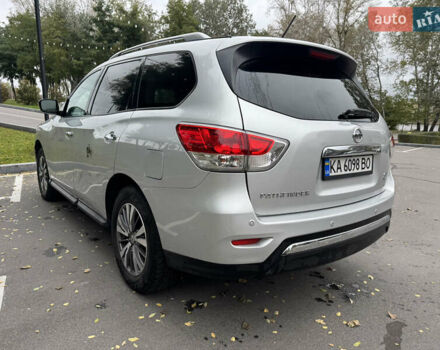 Сірий Ніссан Патфайндер, об'ємом двигуна 3.5 л та пробігом 171 тис. км за 12750 $, фото 2 на Automoto.ua