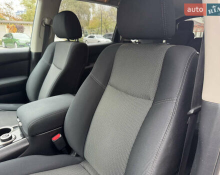 Сірий Ніссан Патфайндер, об'ємом двигуна 3.5 л та пробігом 171 тис. км за 12750 $, фото 18 на Automoto.ua