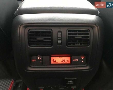 Серый Ниссан Патфайндер, объемом двигателя 3.5 л и пробегом 93 тыс. км за 20190 $, фото 17 на Automoto.ua