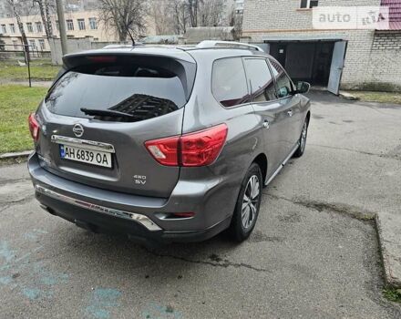 Сірий Ніссан Патфайндер, об'ємом двигуна 3.5 л та пробігом 88 тис. км за 17000 $, фото 5 на Automoto.ua