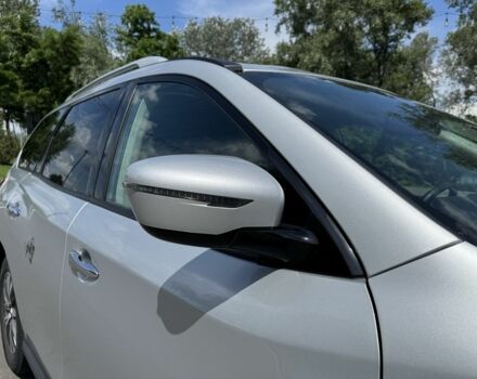 Серый Ниссан Патфайндер, объемом двигателя 3.5 л и пробегом 160 тыс. км за 12999 $, фото 17 на Automoto.ua