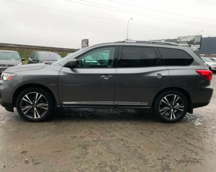 Серый Ниссан Патфайндер, объемом двигателя 3.5 л и пробегом 93 тыс. км за 20190 $, фото 4 на Automoto.ua