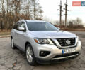 Серый Ниссан Патфайндер, объемом двигателя 3.5 л и пробегом 169 тыс. км за 15500 $, фото 1 на Automoto.ua