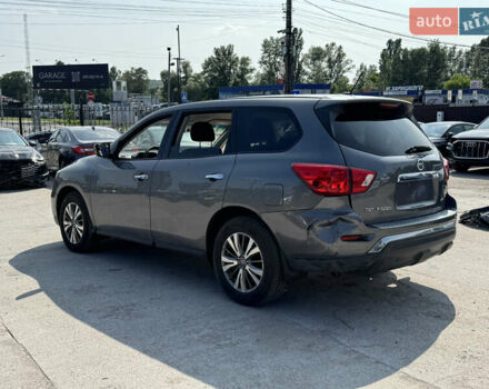 Сірий Ніссан Патфайндер, об'ємом двигуна 3.5 л та пробігом 156 тис. км за 9400 $, фото 2 на Automoto.ua