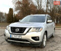Серый Ниссан Патфайндер, объемом двигателя 3.5 л и пробегом 169 тыс. км за 15500 $, фото 2 на Automoto.ua