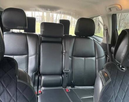 Серый Ниссан Патфайндер, объемом двигателя 3.5 л и пробегом 128 тыс. км за 18300 $, фото 5 на Automoto.ua