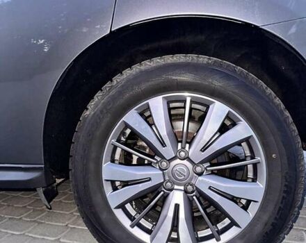 Серый Ниссан Патфайндер, объемом двигателя 3.5 л и пробегом 100 тыс. км за 18600 $, фото 11 на Automoto.ua