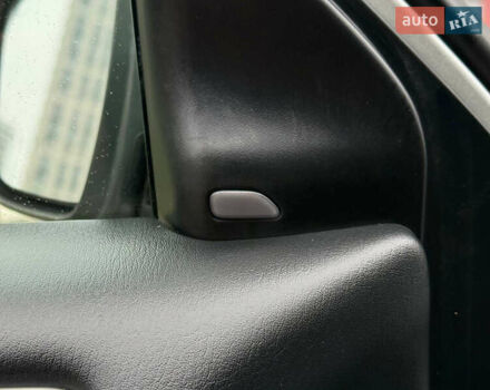 Серый Ниссан Патфайндер, объемом двигателя 3.5 л и пробегом 176 тыс. км за 13700 $, фото 19 на Automoto.ua