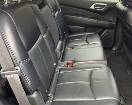 Серый Ниссан Патфайндер, объемом двигателя 3.5 л и пробегом 128 тыс. км за 18300 $, фото 19 на Automoto.ua