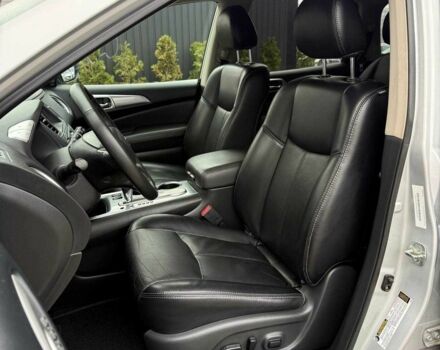 Серый Ниссан Патфайндер, объемом двигателя 0 л и пробегом 176 тыс. км за 13700 $, фото 9 на Automoto.ua