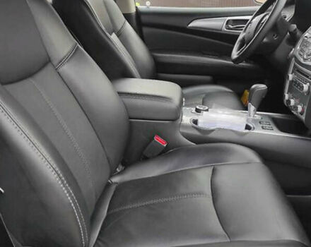 Серый Ниссан Патфайндер, объемом двигателя 3.5 л и пробегом 132 тыс. км за 18800 $, фото 14 на Automoto.ua