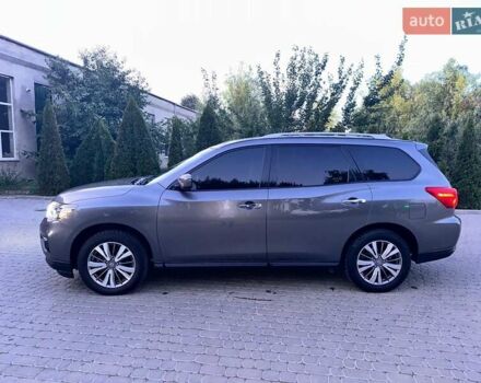 Серый Ниссан Патфайндер, объемом двигателя 3.5 л и пробегом 100 тыс. км за 18600 $, фото 13 на Automoto.ua