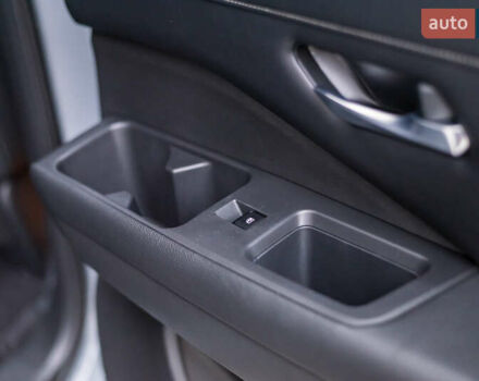 Сірий Ніссан Патфайндер, об'ємом двигуна 3.5 л та пробігом 52 тис. км за 33900 $, фото 35 на Automoto.ua