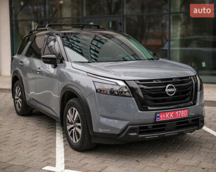 Сірий Ніссан Патфайндер, об'ємом двигуна 3.5 л та пробігом 52 тис. км за 33900 $, фото 7 на Automoto.ua