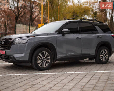 Сірий Ніссан Патфайндер, об'ємом двигуна 3.5 л та пробігом 52 тис. км за 33900 $, фото 13 на Automoto.ua