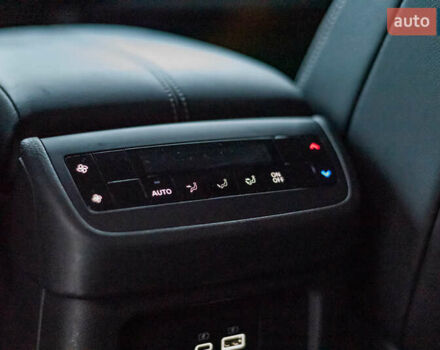 Сірий Ніссан Патфайндер, об'ємом двигуна 3.5 л та пробігом 52 тис. км за 33900 $, фото 39 на Automoto.ua