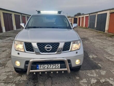 Сірий Ніссан Патфайндер, об'ємом двигуна 2.5 л та пробігом 247 тис. км за 3100 $, фото 1 на Automoto.ua