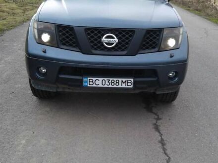 Сірий Ніссан Патфайндер, об'ємом двигуна 2.49 л та пробігом 174 тис. км за 10500 $, фото 1 на Automoto.ua