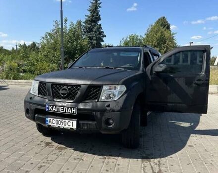 Сірий Ніссан Патфайндер, об'ємом двигуна 2.49 л та пробігом 420 тис. км за 7500 $, фото 1 на Automoto.ua