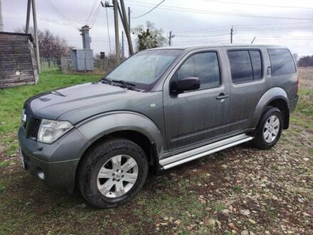 Ніссан Патфайндер 2007 у Києві на Automoto.ua Сірий Ніссан Патфайндер, об'ємом двигуна 2.5 л та пробігом 336 тис. км за 260000 $, фото 1 на Automoto.ua