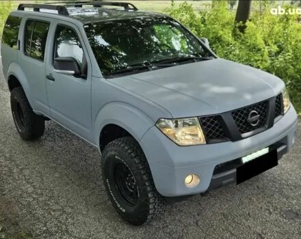 Ниссан Патфайндер 2008 в Киеве на Automoto.ua Серый Ниссан Патфайндер, объемом двигателя 0 л и пробегом 225 тыс. км за 3500 $, фото 1 на Automoto.ua