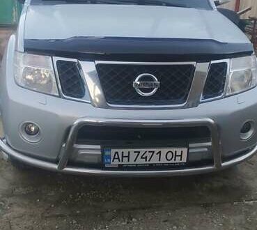 Ниссан Патфайндер 2012 в Краматорске на Automoto.ua Серый Ниссан Патфайндер, объемом двигателя 2.5 л и пробегом 137 тыс. км за 17500 $, фото 1 на Automoto.ua