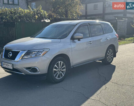 Сірий Ніссан Патфайндер, об'ємом двигуна 3.5 л та пробігом 239 тис. км за 11500 $, фото 1 на Automoto.ua