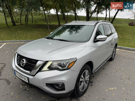 Сірий Ніссан Патфайндер, об'ємом двигуна 3.5 л та пробігом 171 тис. км за 12750 $, фото 1 на Automoto.ua