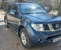 Синій Ніссан Патфайндер, об'ємом двигуна 2.5 л та пробігом 304 тис. км за 7800 $, фото 1 на Automoto.ua
