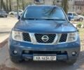 Синій Ніссан Патфайндер, об'ємом двигуна 2.5 л та пробігом 304 тис. км за 7800 $, фото 1 на Automoto.ua