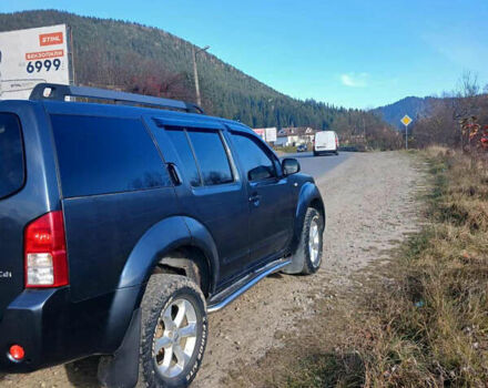 Синий Ниссан Патфайндер, объемом двигателя 2.5 л и пробегом 290 тыс. км за 9500 $, фото 6 на Automoto.ua