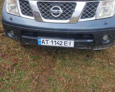 Синий Ниссан Патфайндер, объемом двигателя 2.5 л и пробегом 290 тыс. км за 9500 $, фото 1 на Automoto.ua
